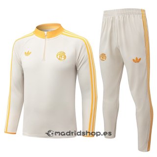 Chandal de Sudadera del Bayern Munich Nino 26-27 Crema