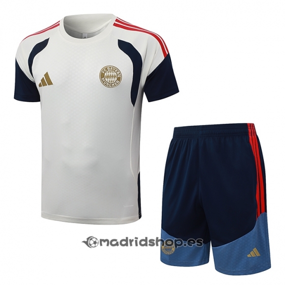 Chandal del Bayern Munich Manga Corta 26-27 Crema - Pantalon Corto